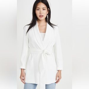 ✨NWT ALICE + OLIVIA Blazer Wheaton Shawl Collar Wrap✨Size Large✨White